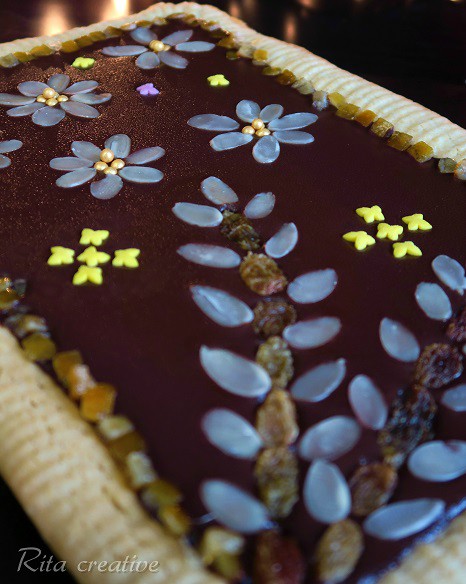 mazurek wielkanocny czekoladowo kajmakowy mazurek na Wielkanoc z kajmakiem i czekoladą