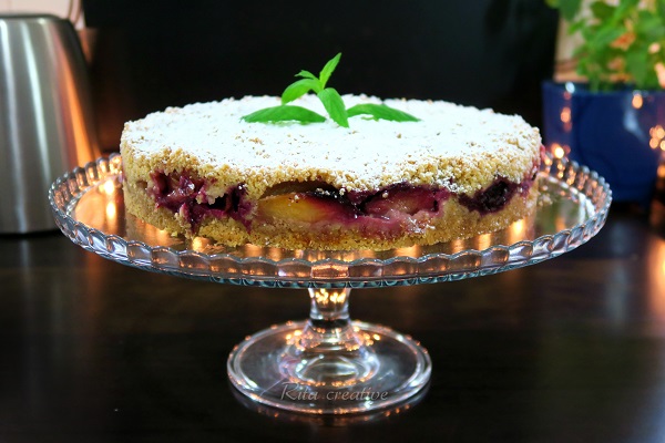 Kruche Ciasto ze Śliwkami