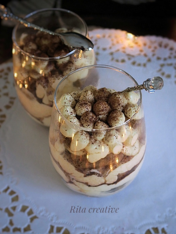 tiramisu w szklankach deser tiramisu