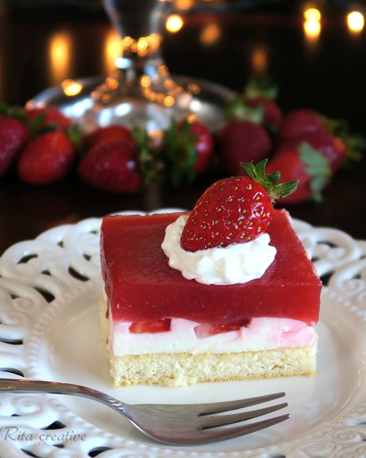 jogurtowiec truskawkowy