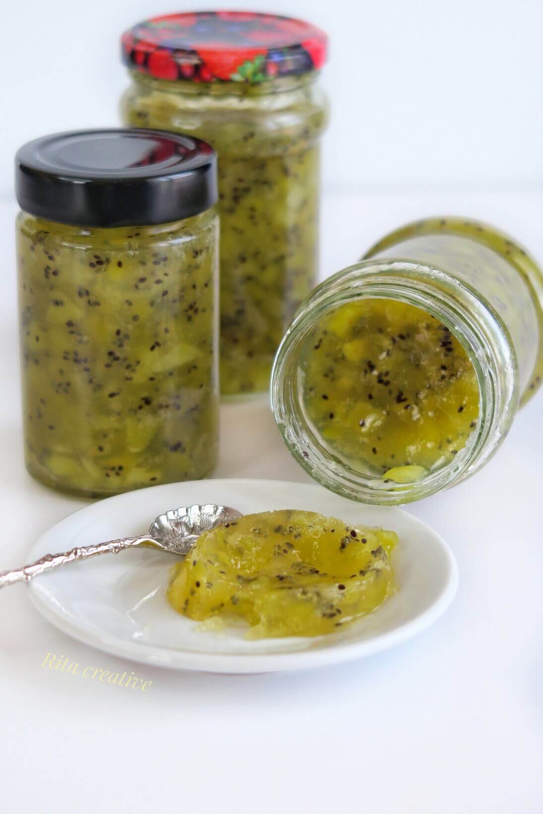 Dżem z kiwi z żelfixem. Dżem kiwi.