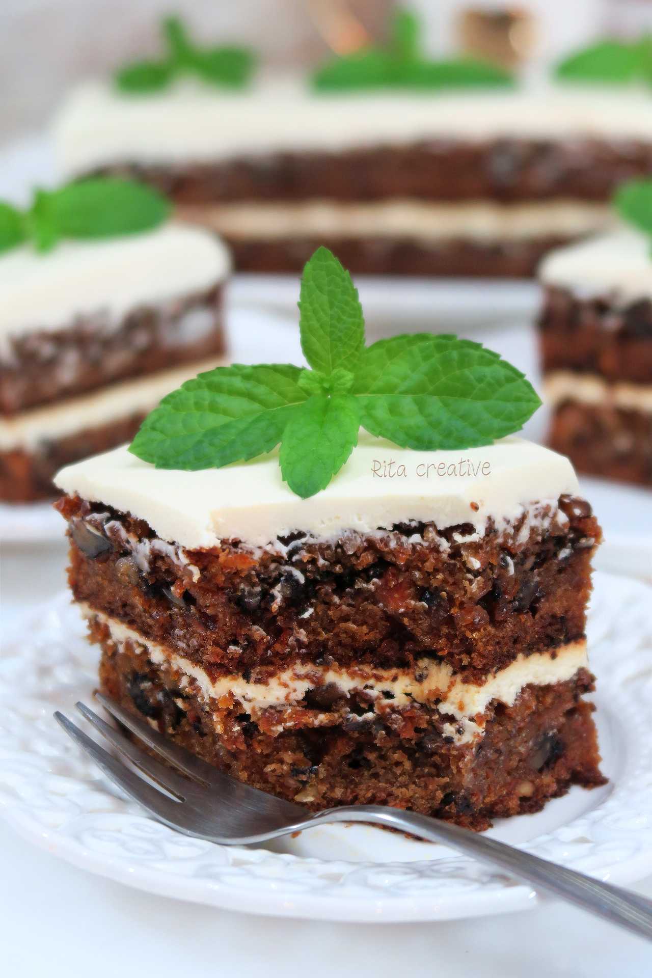 Ciasto marchewkowe Ciasto marchewkowe z orzechami - Rita Creative