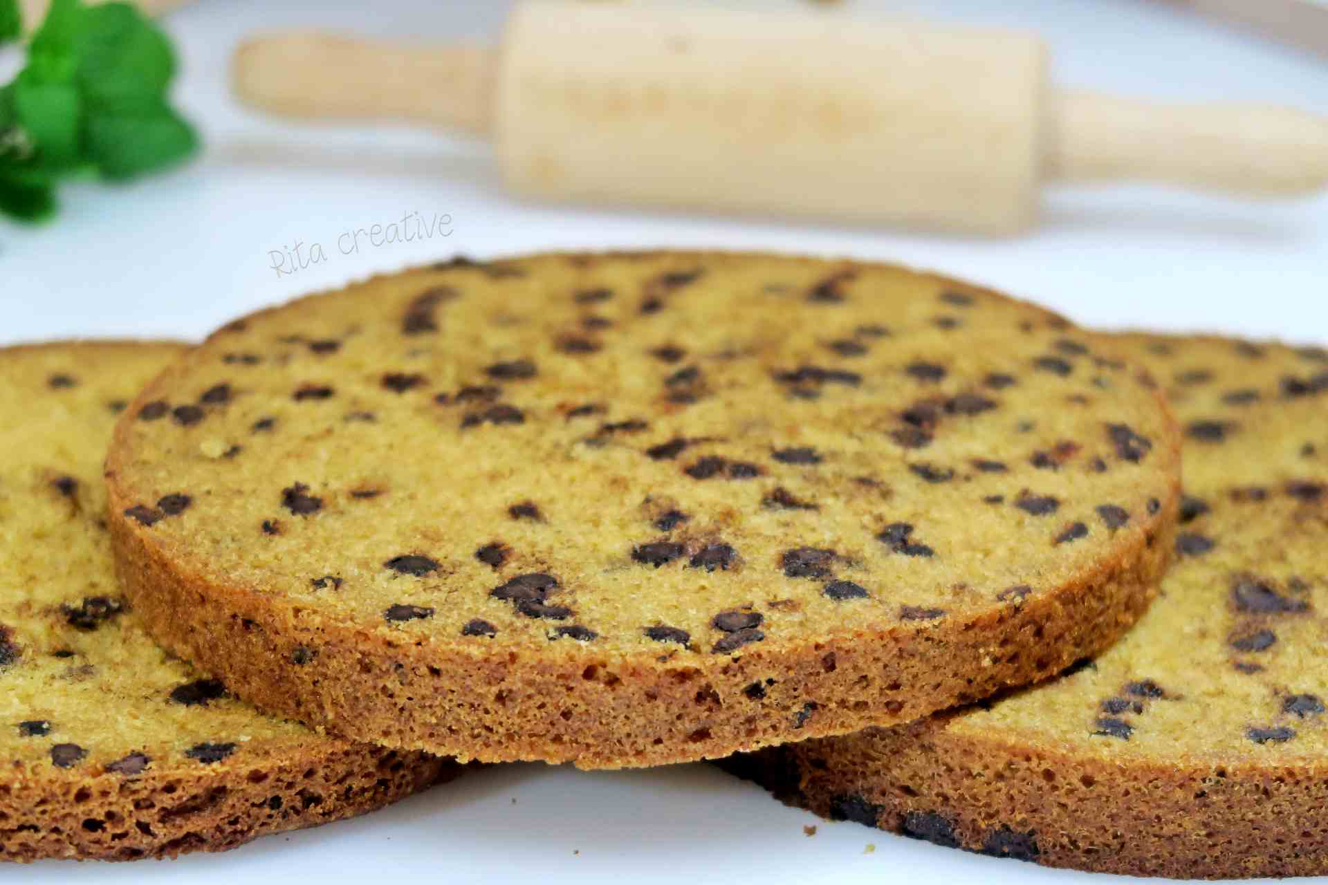 ciasto waniliowe z kawałkami czekolady baza do tortów i ciast warstwowych