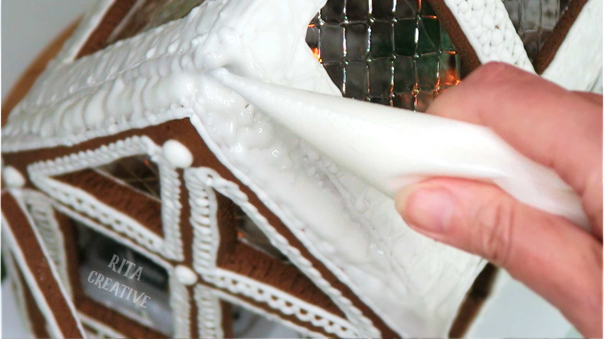 Lukier Królewski Lukier do dekoracji domku z piernika