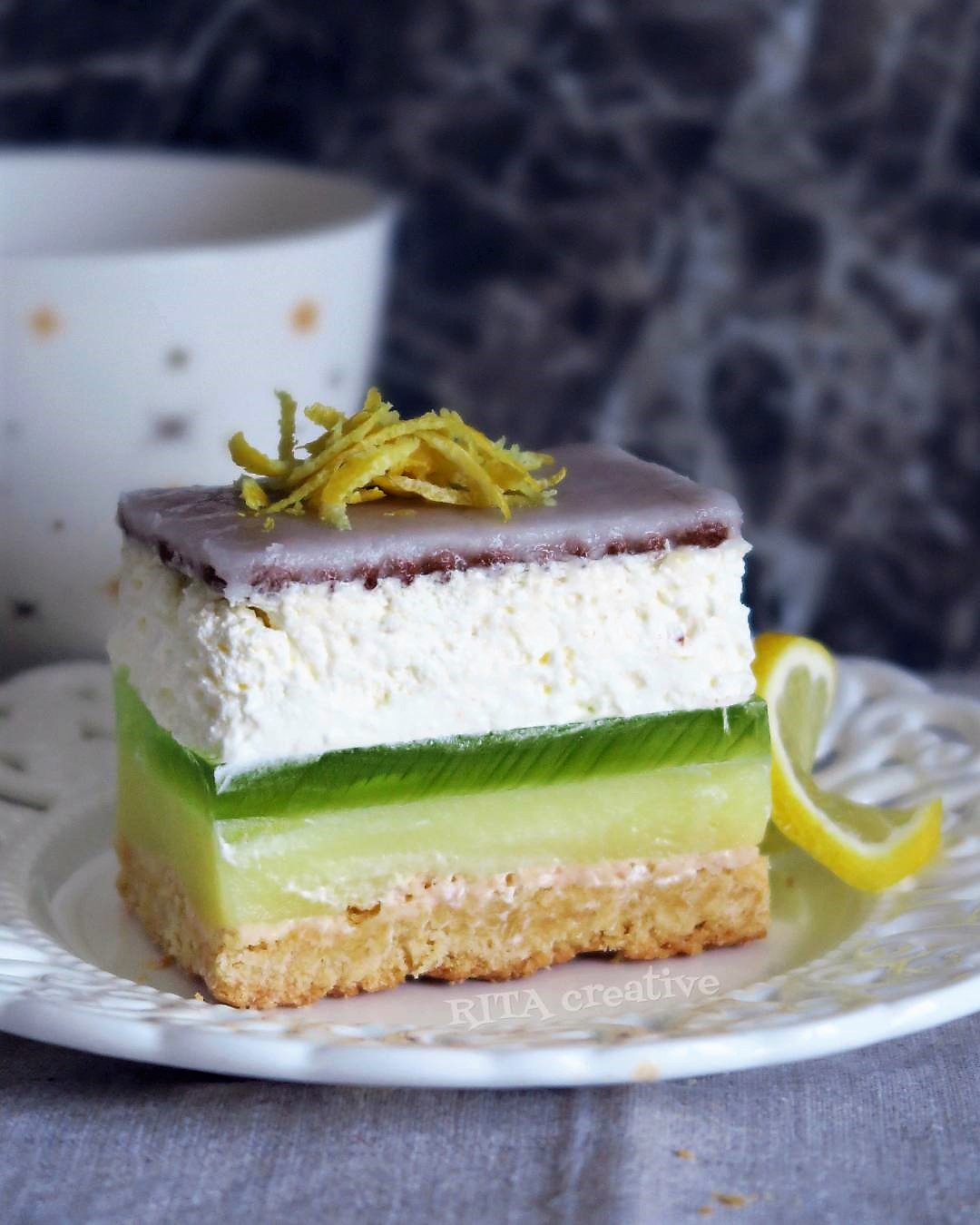 cytrynowe ciasto z galaretką i budyniem ciasto cytrynowe z budyniem