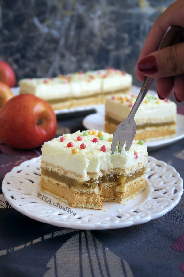 Pyszna krówka jabłkowa z lekką pianką cytrynową