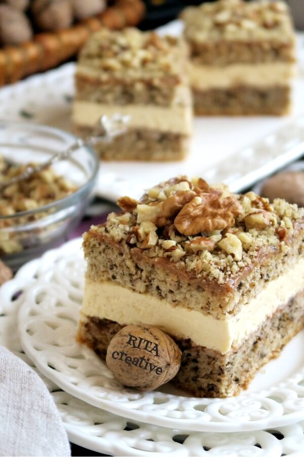 Orzechowiec kajmakowy z mascarpone.